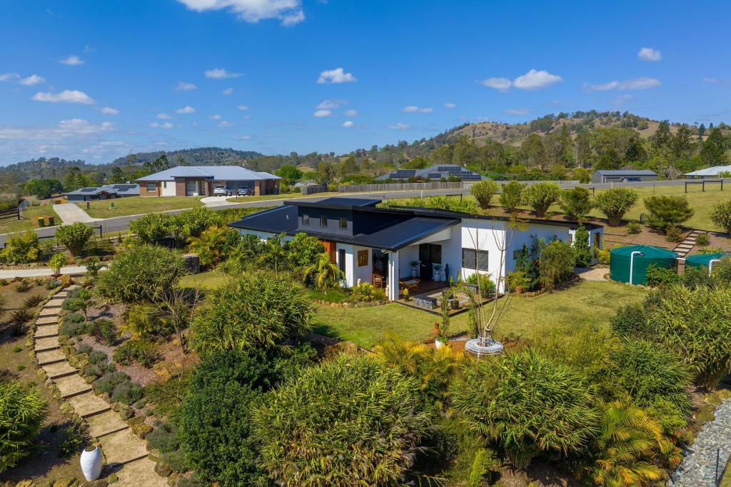29 Walters Way, Chatsworth, QLD 4570