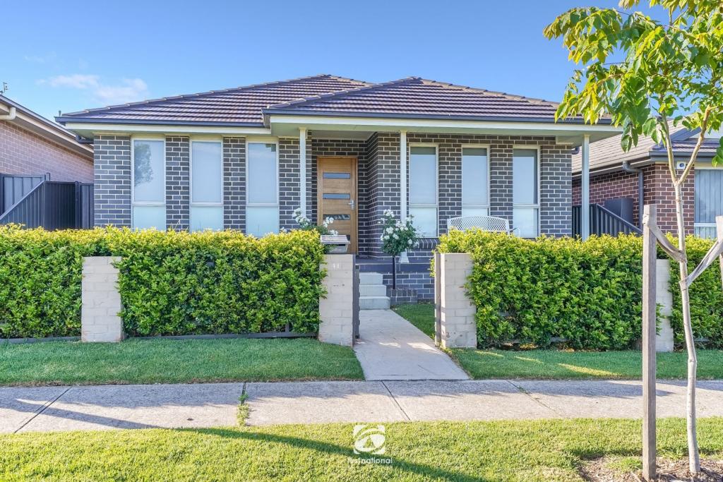 41 FRANZMAN AVE, ELDERSLIE, NSW 2570