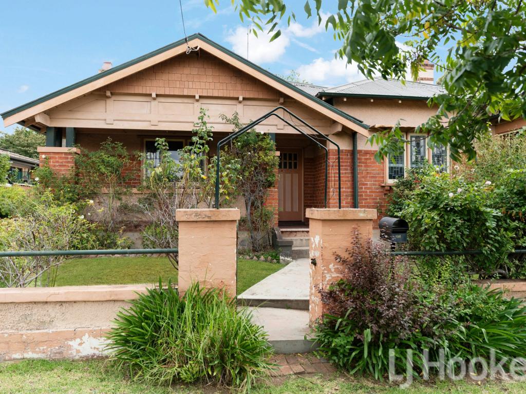 156 Rocket St, Bathurst, NSW 2795