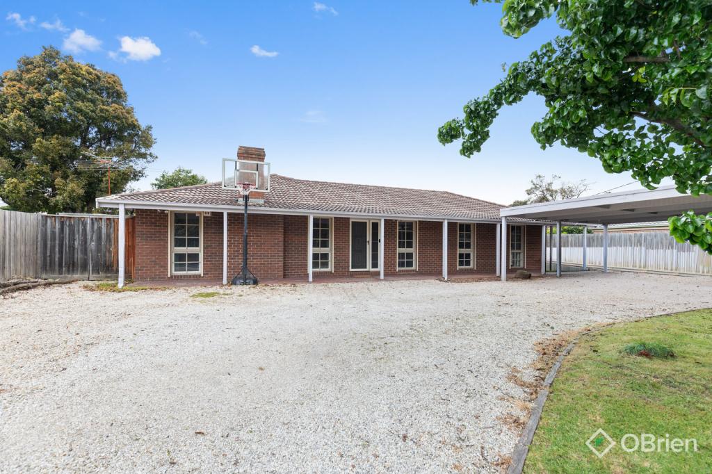 42 Sycamore St, Langwarrin, VIC 3910