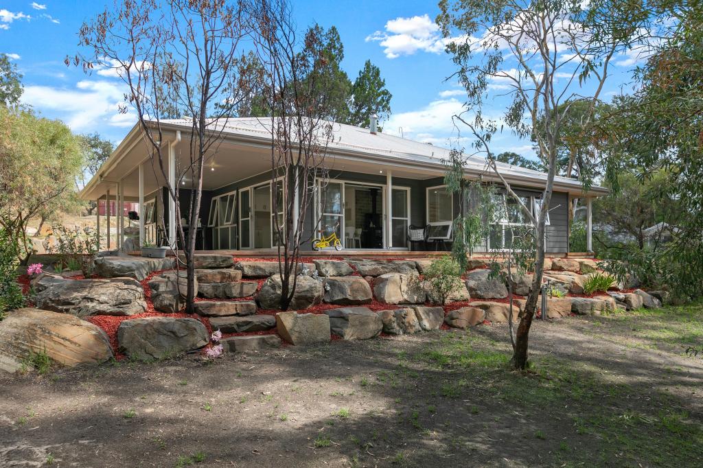 77 Queen St, Williamstown, SA 5351