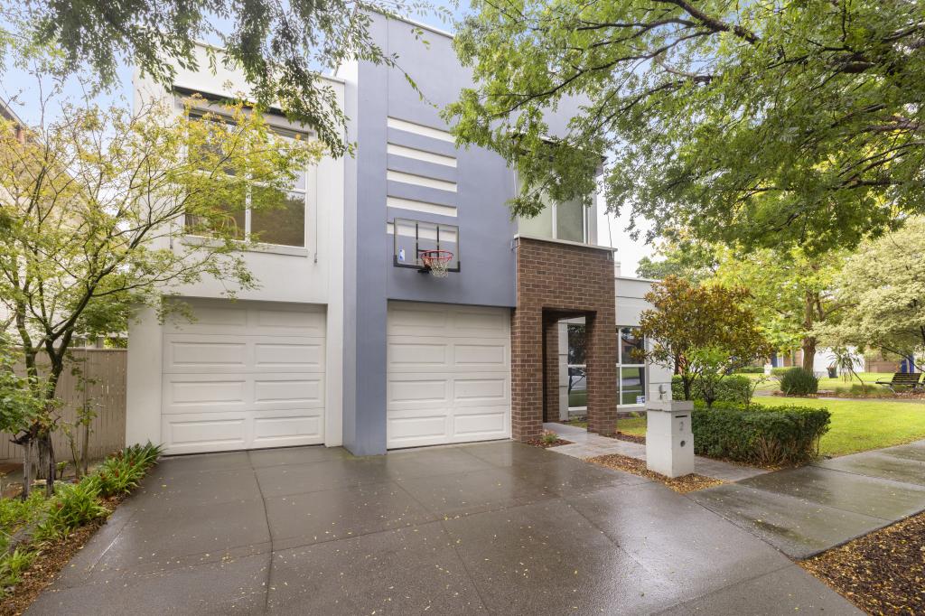 2 Inverness Pl, Heatherton, VIC 3202