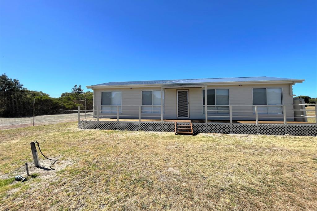 13 Coorong Waters Dr, Coorong, SA 5264