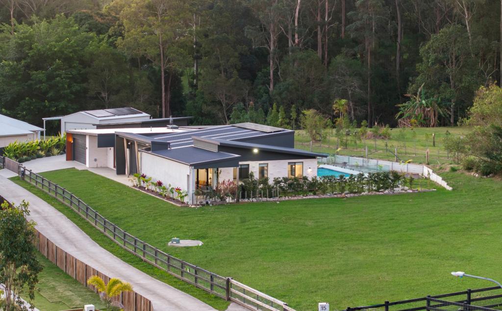 15 Hazel Pl, Glenview, QLD 4553