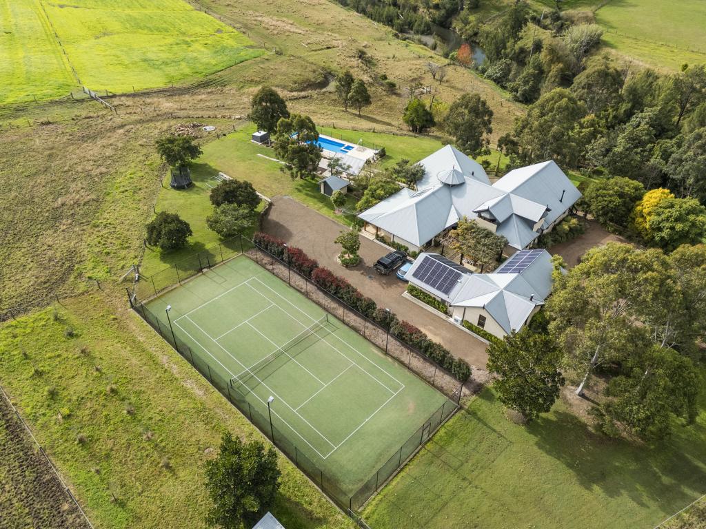 63 Allyn River Rd, East Gresford, NSW 2311