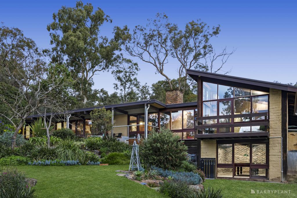4 Brinkkotter Rd, Research, VIC 3095