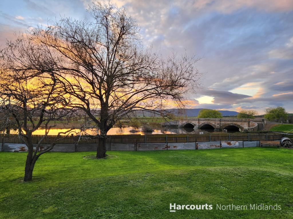 2a Bridge St, Ross, TAS 7209