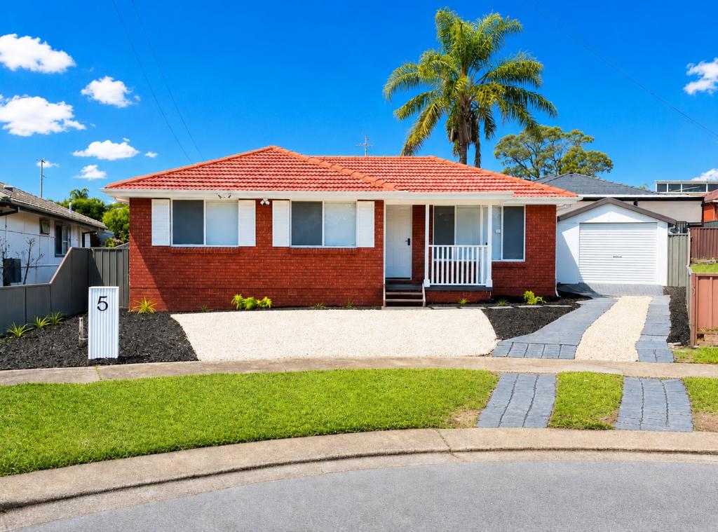 5 Orange Pl, Seven Hills, NSW 2147