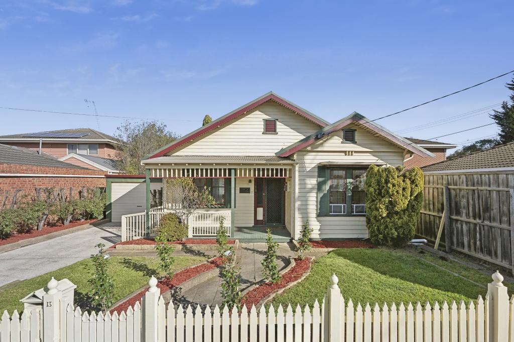 13 Mont Albert Rd, Geelong, VIC 3220