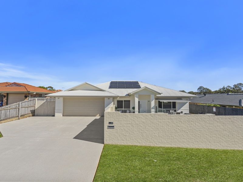 17 Marianne St, Victoria Point, QLD 4165