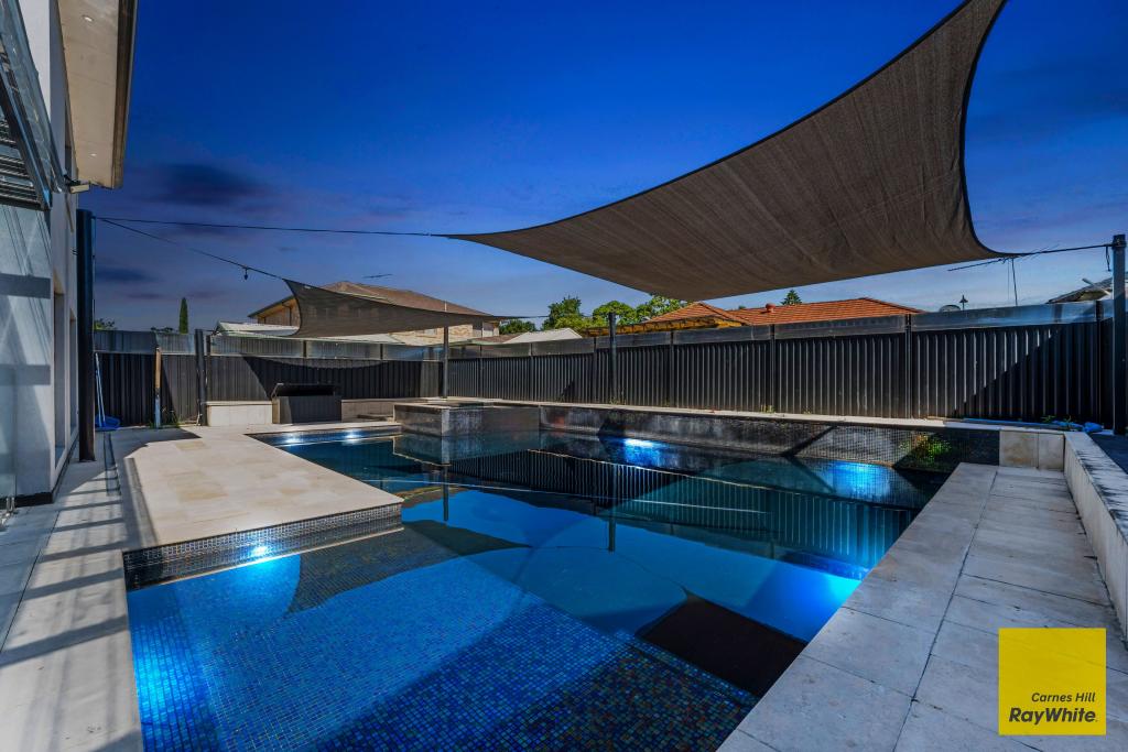 24 Greenway Dr, West Hoxton, NSW 2171