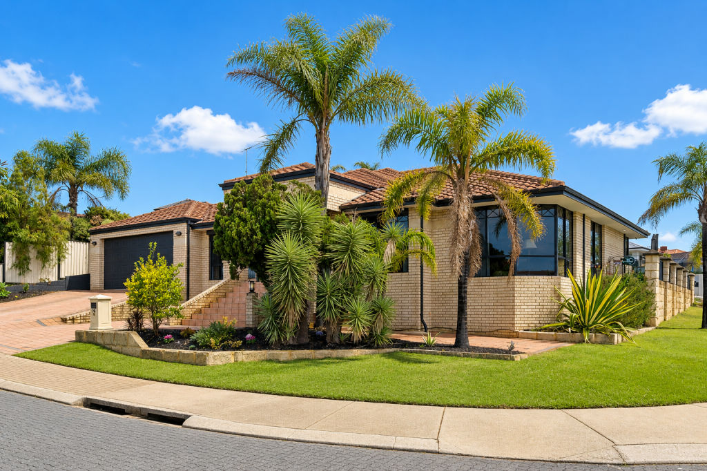 79 Amity Bvd, Coogee, WA 6166