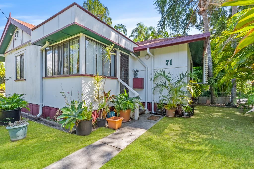 71 Dayman St, Urangan, QLD 4655