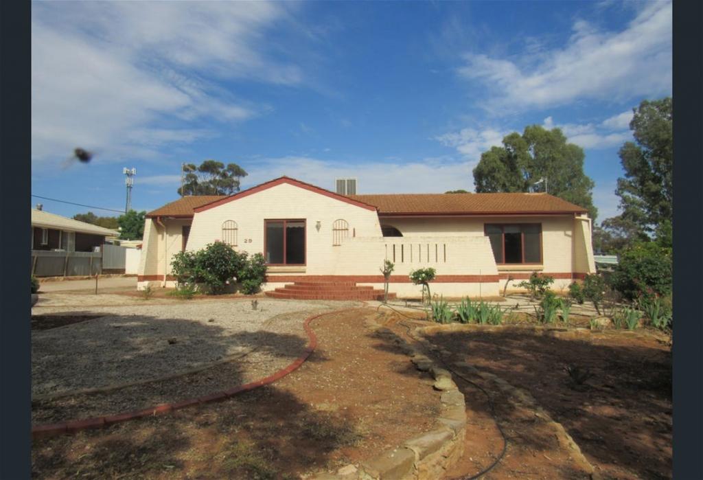 29 Grove St, Peterborough, SA 5422