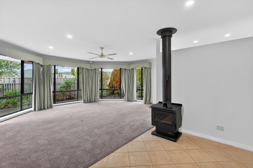 42 Heysen Pde, Hayborough, SA 5211