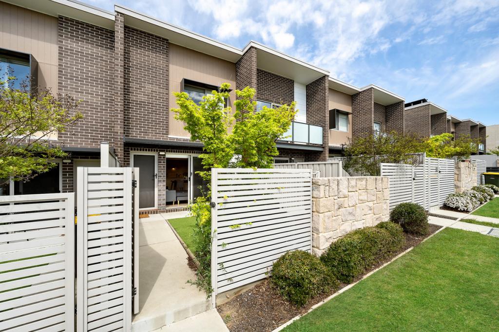 7/1 Taggart Tce, Coombs, ACT 2611