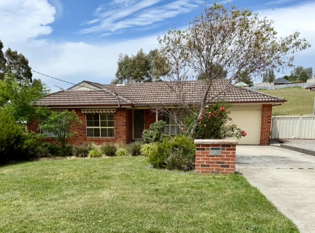 4 Cary Ave, Wallerawang, NSW 2845