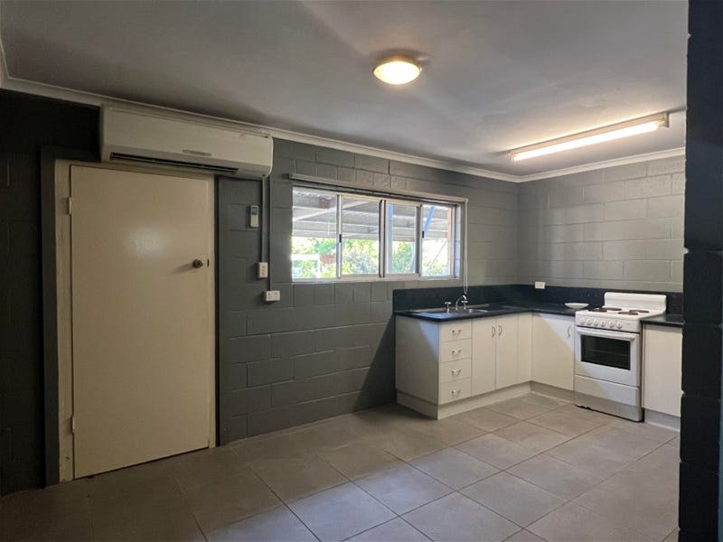 20 VALENTINE ST, SOUTHSIDE, QLD 4570