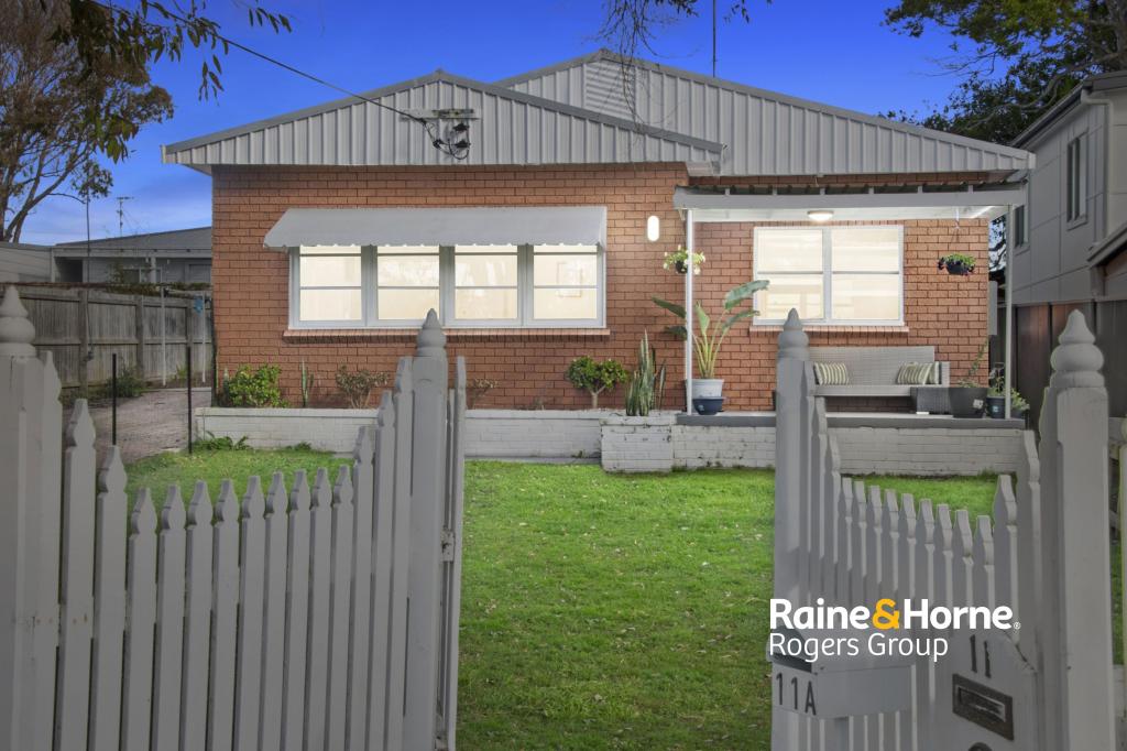 11 Ninth Ave, Toukley, NSW 2263
