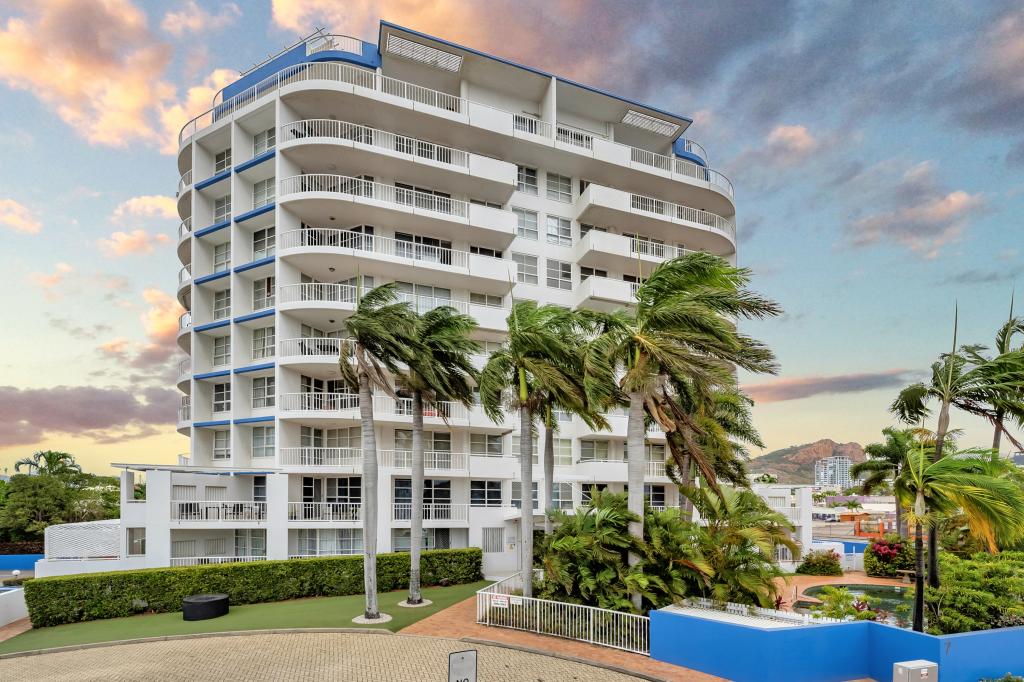 1b/3-7 The Stra, Townsville City, QLD 4810