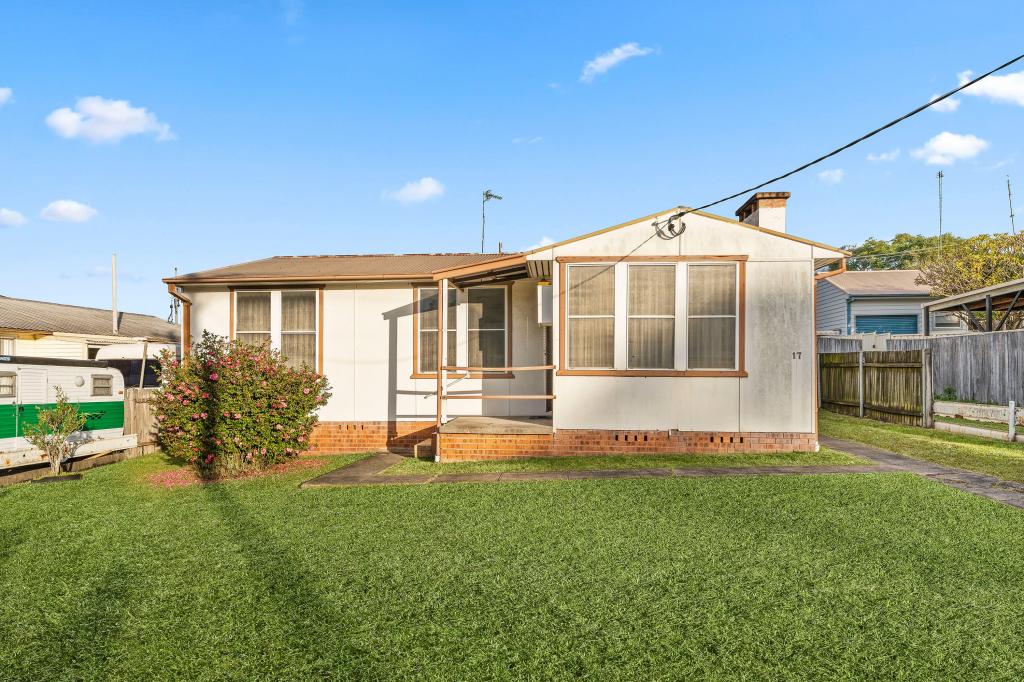 17 THORNBURY AVE, UNANDERRA, NSW 2526