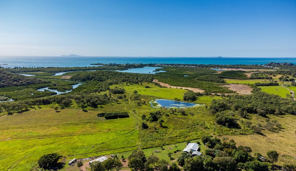 119 Finato Rd, Sarina Beach, QLD 4737