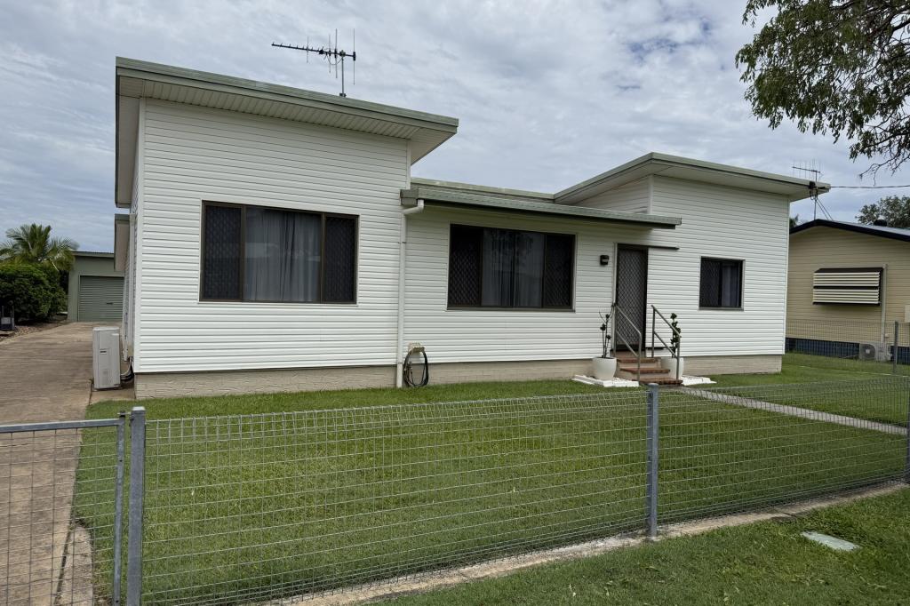 8 Christsen St, Bundaberg North, QLD 4670