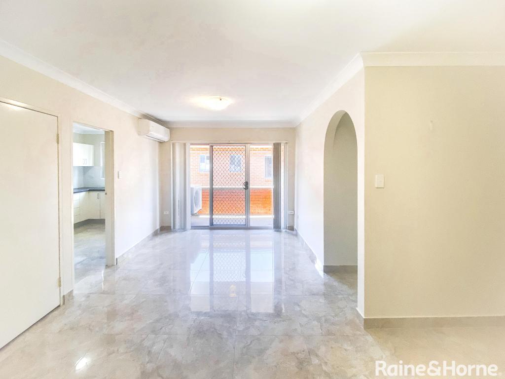 6/11 Stewart St, Parramatta, NSW 2150