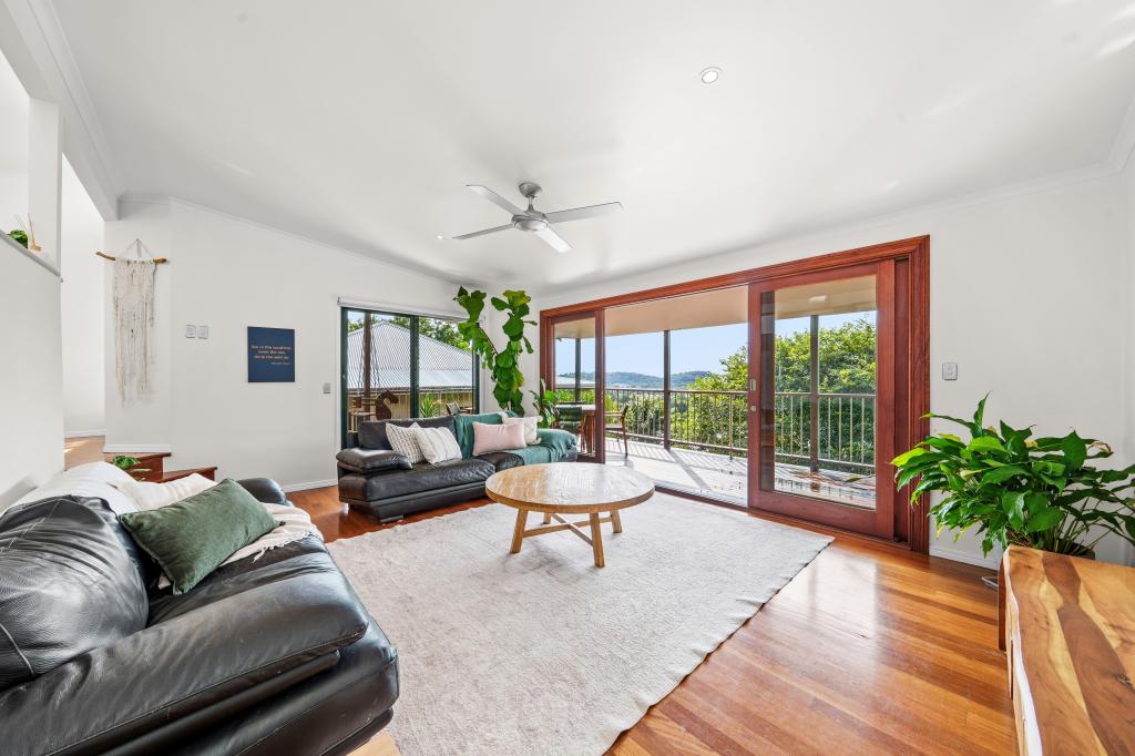 64 Hoffschildt Dr, Currumbin Waters, QLD 4223