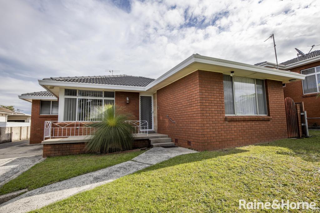 45 Staff Rd, Cordeaux Heights, NSW 2526