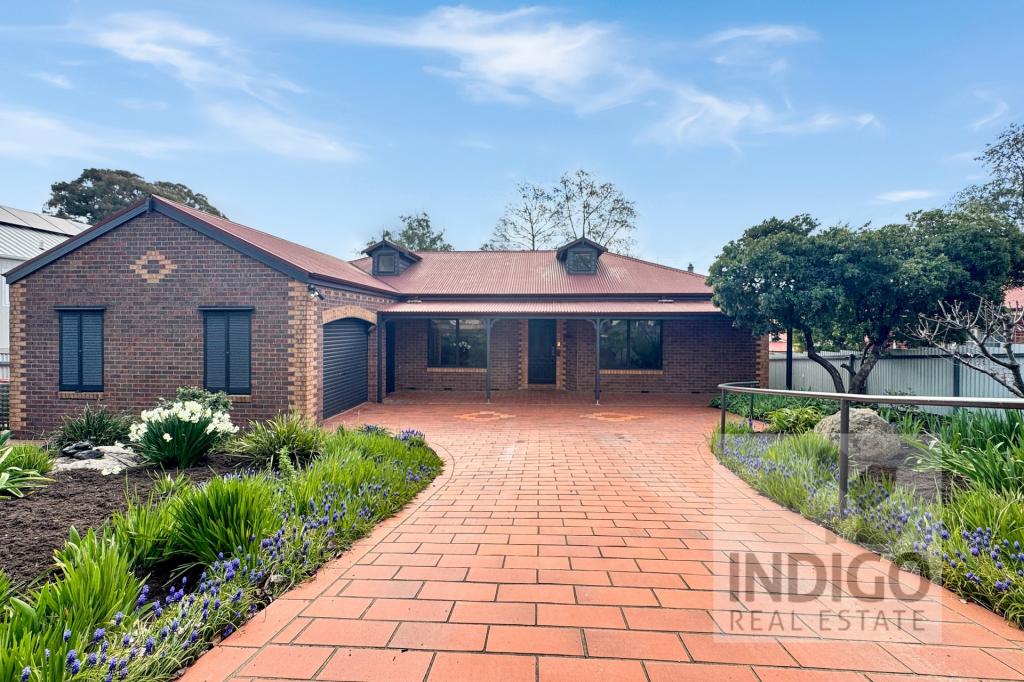15 Ford St, Beechworth, VIC 3747