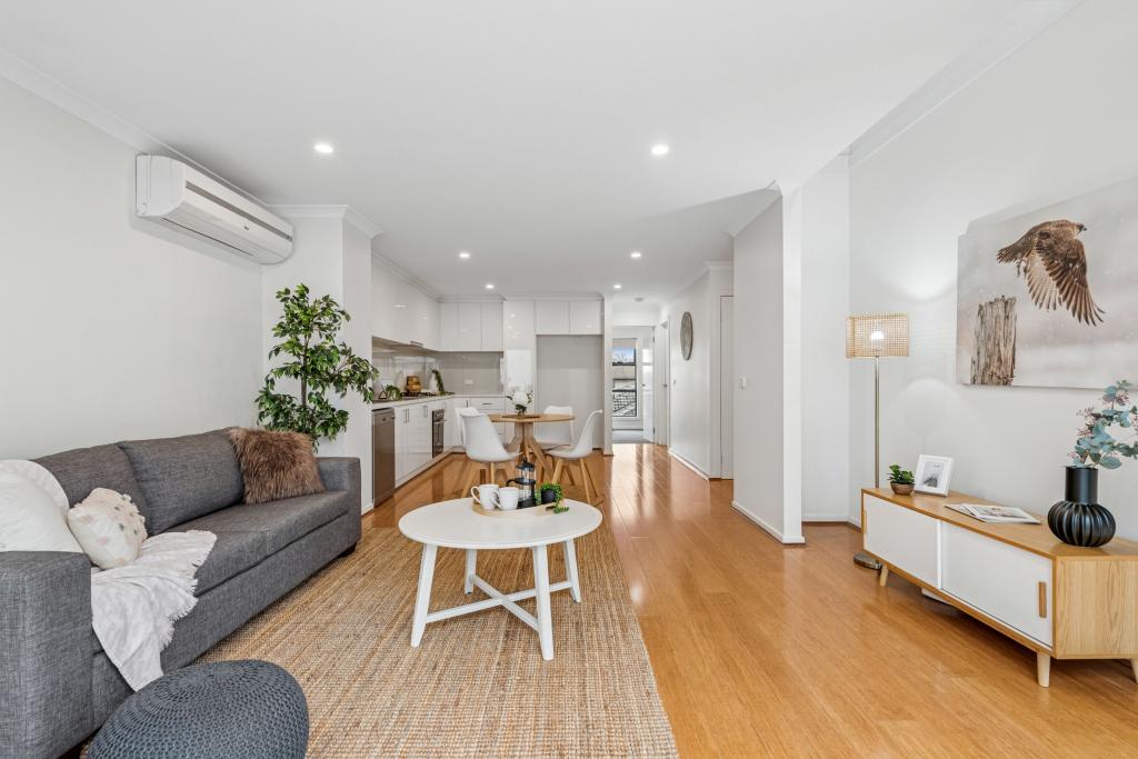 2/1 Tulip Cres, Boronia, VIC 3155