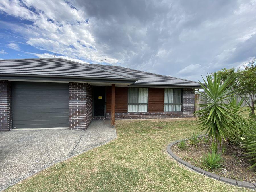 1/4 Harmony Way, Brassall, QLD 4305