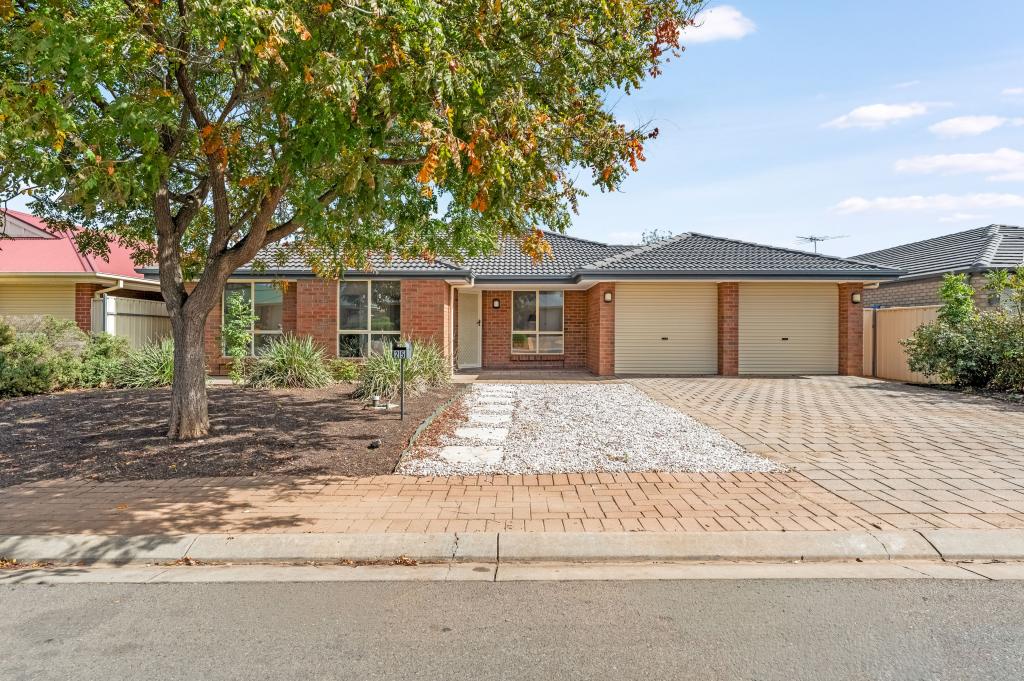 25 Arcadia Dr, Smithfield, SA 5114