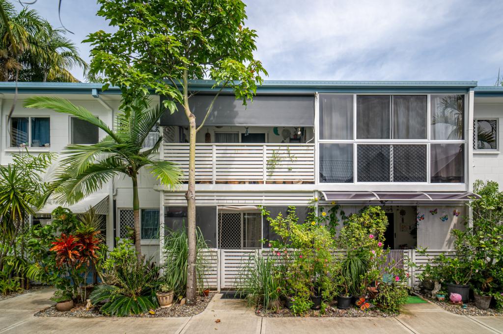 2/33 Rutherford St, Yorkeys Knob, QLD 4878