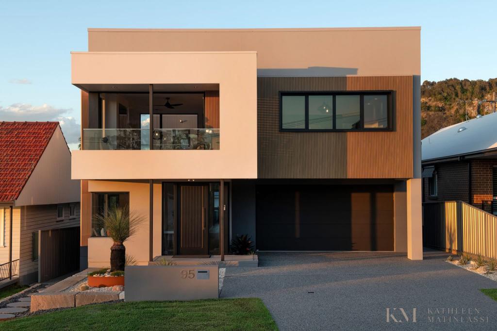 95 Thompson Rd, Speers Point, NSW 2284