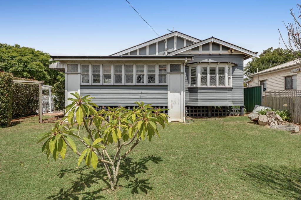 42 Dunne St, Harristown, QLD 4350
