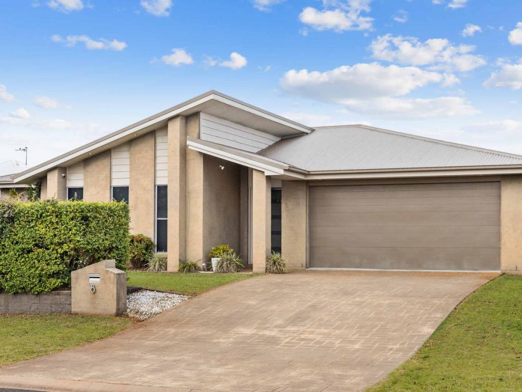 8 Fallon Dr, Middle Ridge, QLD 4350