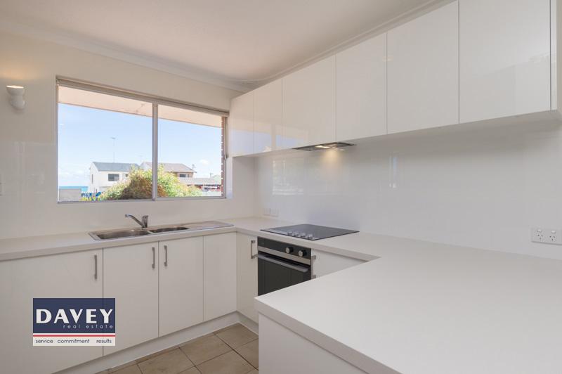 14a Edward St, North Beach, WA 6020
