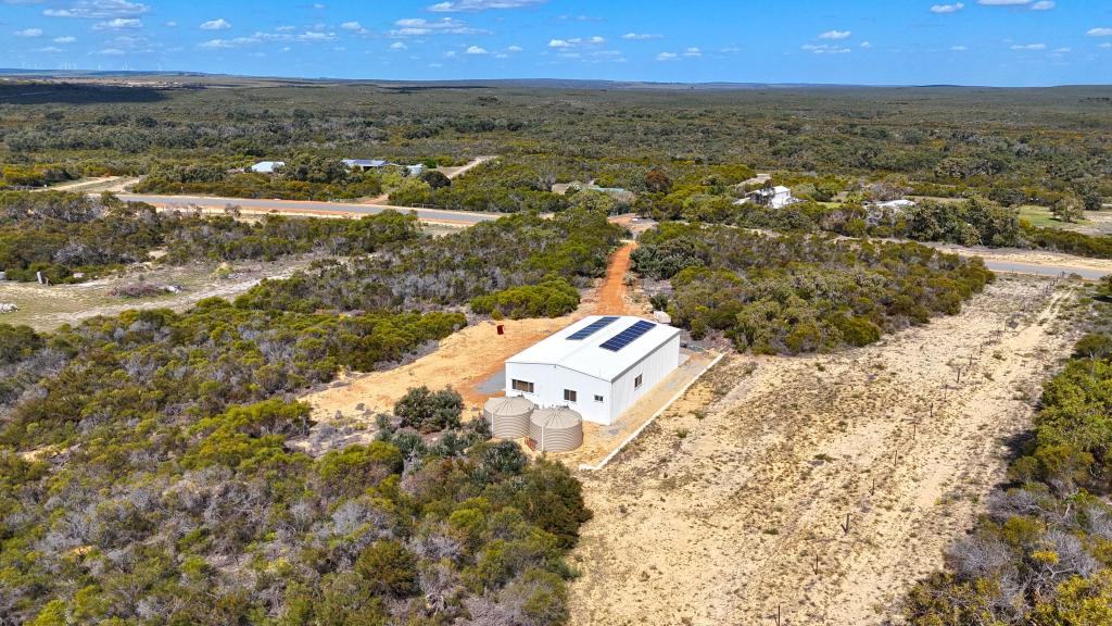 40 River Loop, Jurien Bay, WA 6516