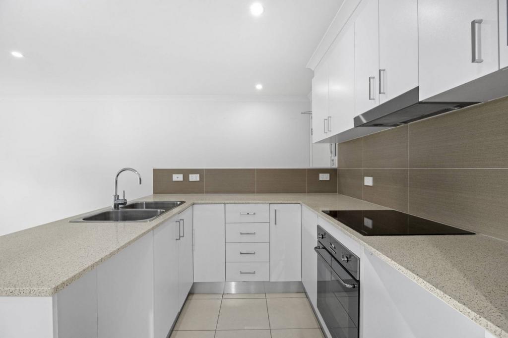 15/32 STOCKDALE ST, DICKSON, ACT 2602