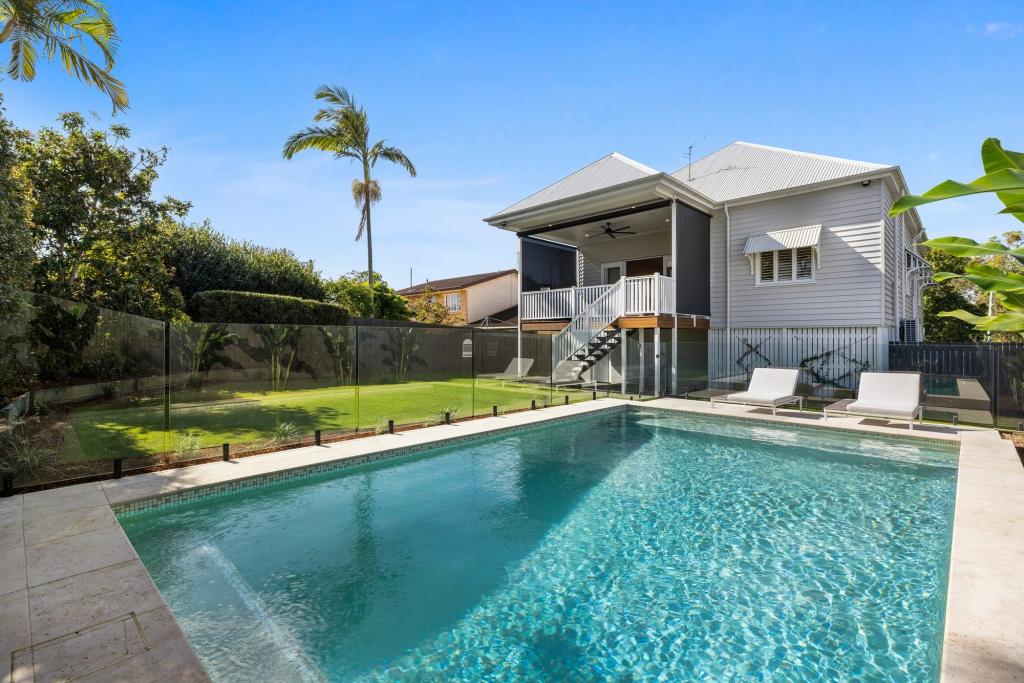 22 Batten St, Kedron, QLD 4031