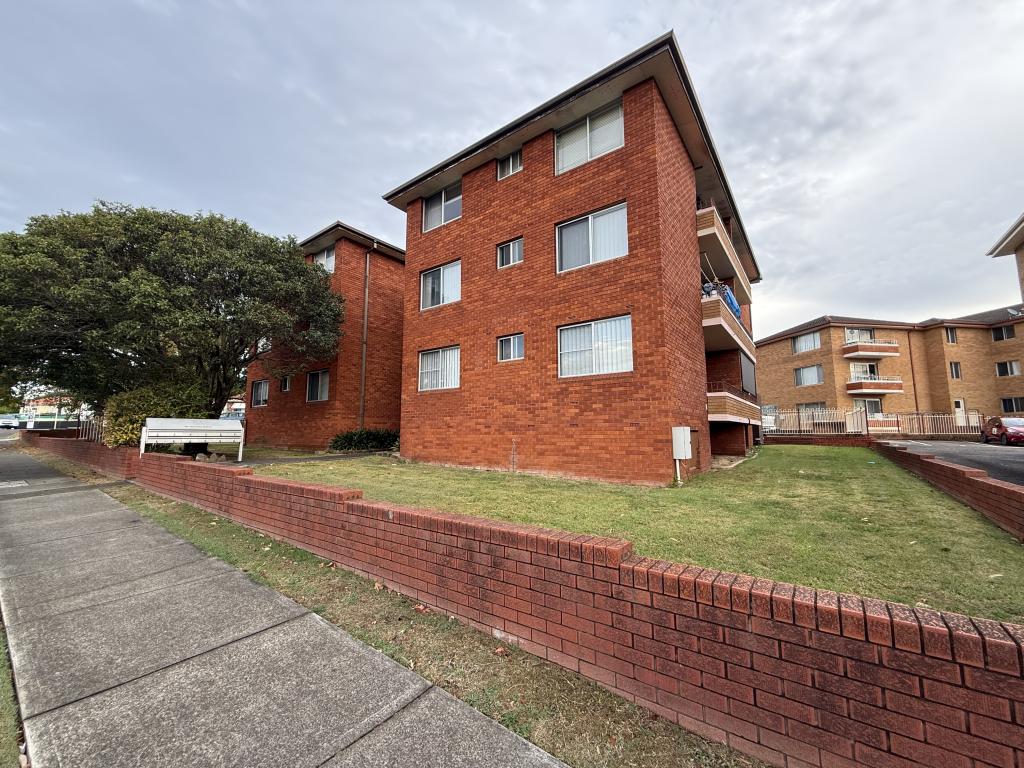 2/19 Romilly St, Riverwood, NSW 2210