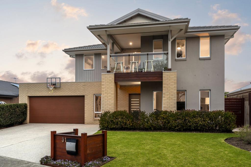 31 WILD OAK AVE, ARMSTRONG CREEK, VIC 3217