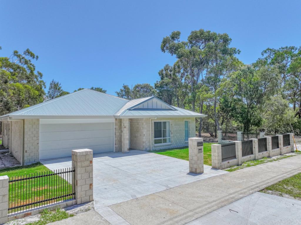 172 Centre Rd, Russell Island, QLD 4184