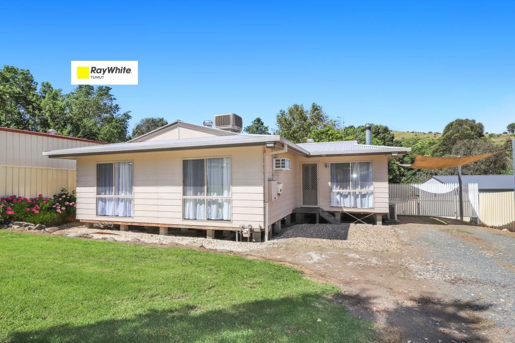 18a Quartz St, Adelong, NSW 2729