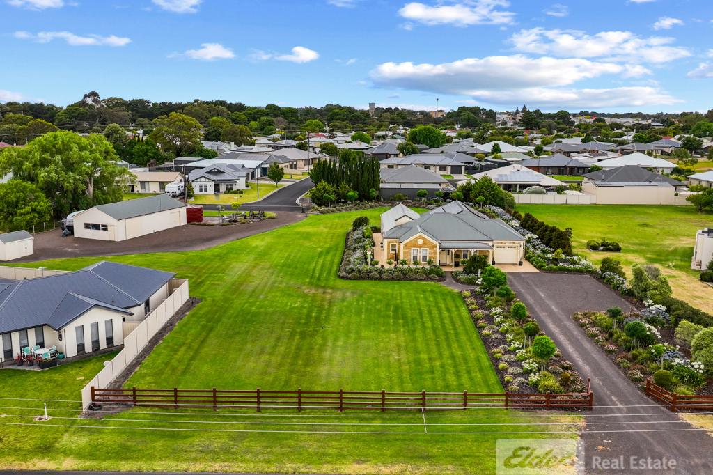 25 Sutherland Rd, Millicent, SA 5280