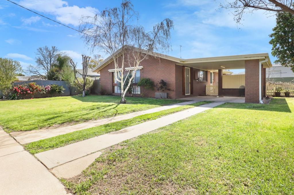 401 Campbell Cres, Deniliquin, NSW 2710