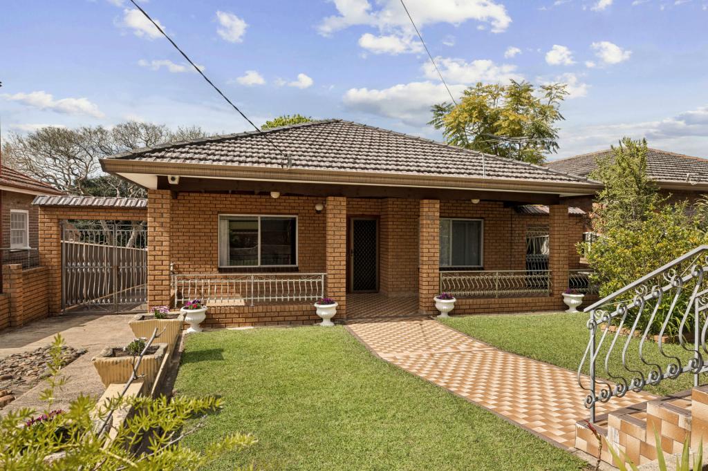 20 Gueudecourt Ave, Earlwood, NSW 2206