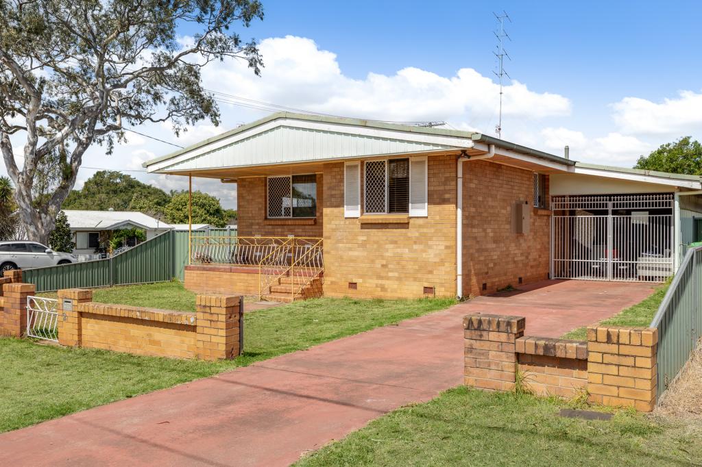 2 Doherty St, Rockville, QLD 4350